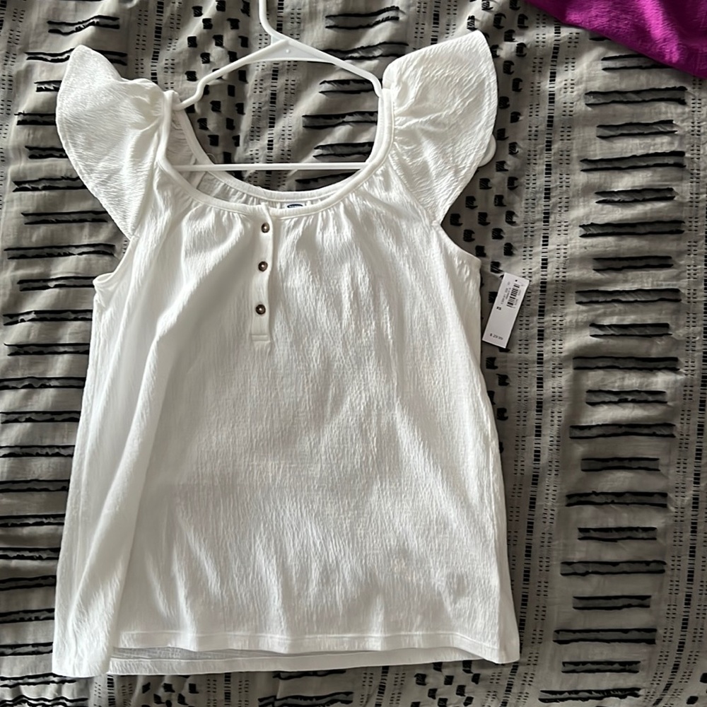 Old navy white flutter sleeve button top